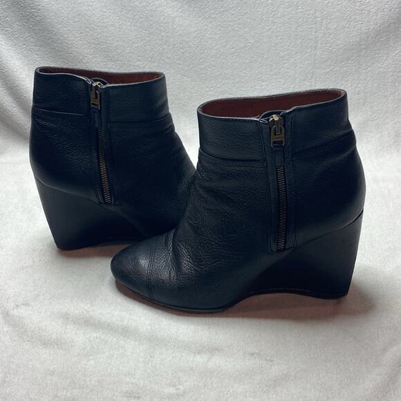 Lanvin black leather wedged ankle booties no size fits like a 7 - Picture 3 of 7